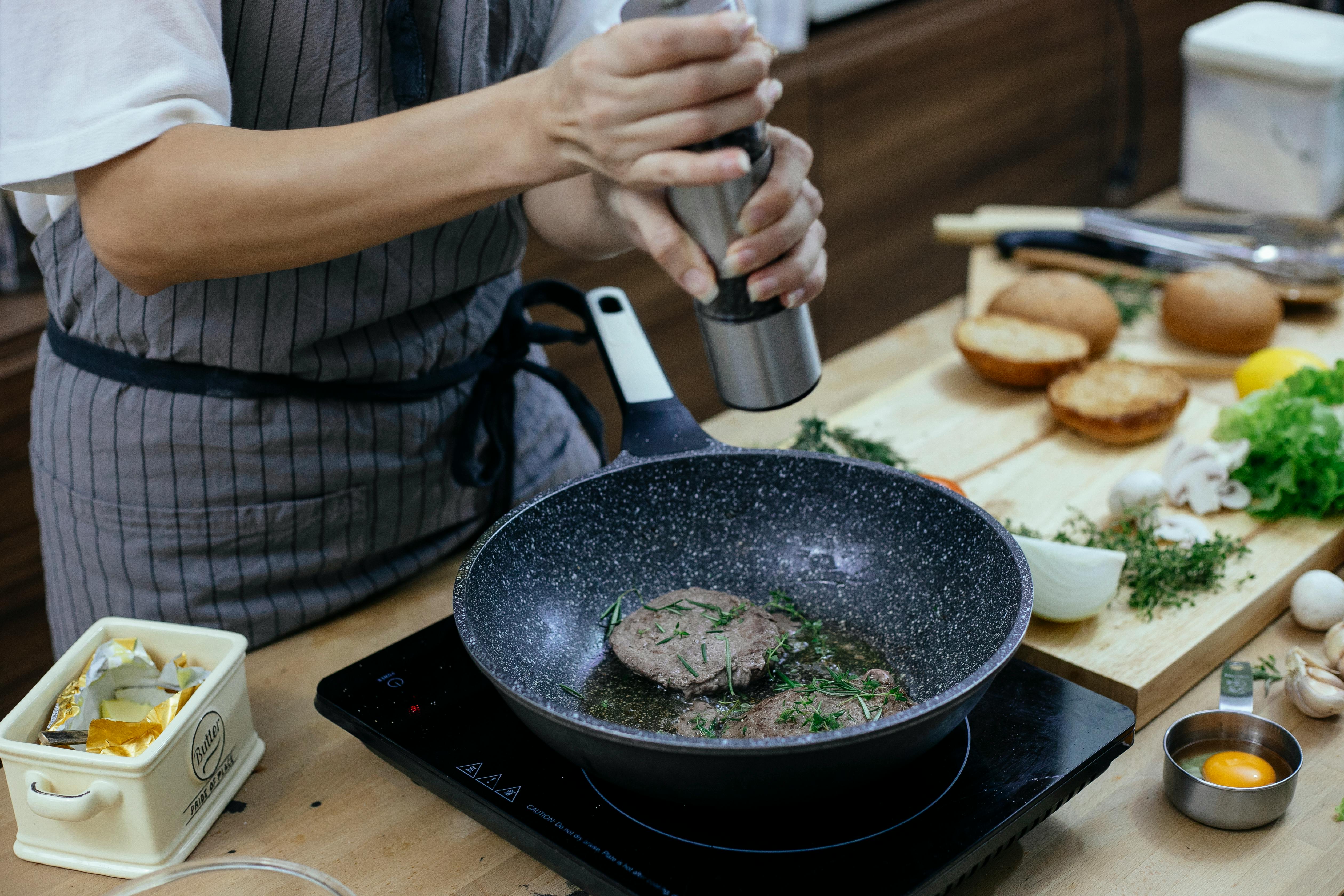 People who cook with its daily harvest